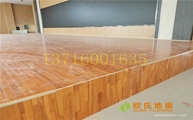 徐州市大馬路小學(xué)九龍湖分校禮堂舞臺(tái)木地板項(xiàng)目-歐氏運(yùn)動(dòng)木地板廠家